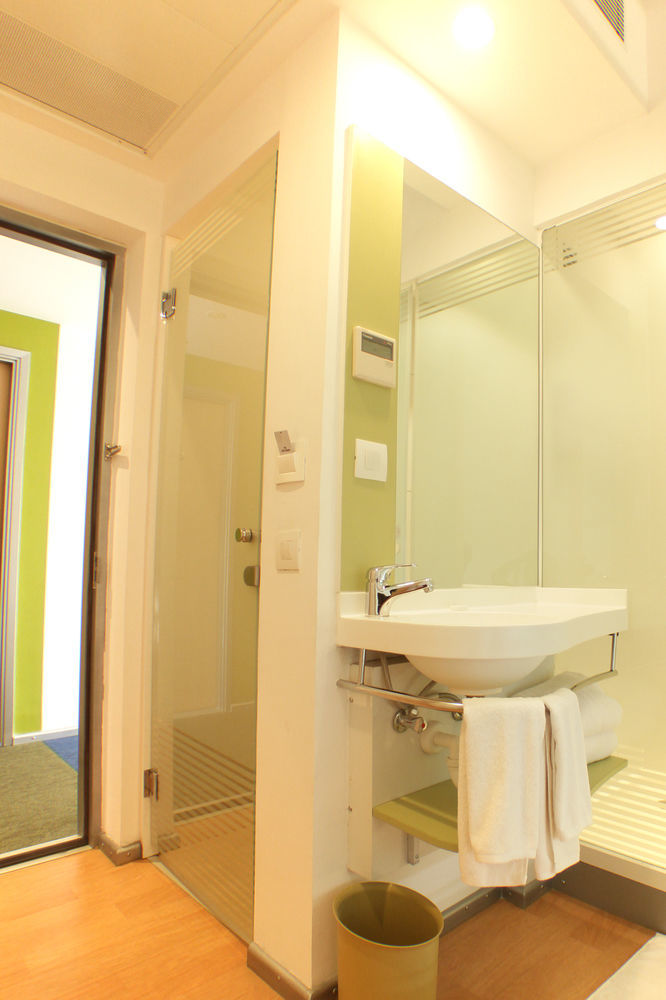 Holiday Inn Express Nashik Indira Nagar By Ihg Екстериор снимка